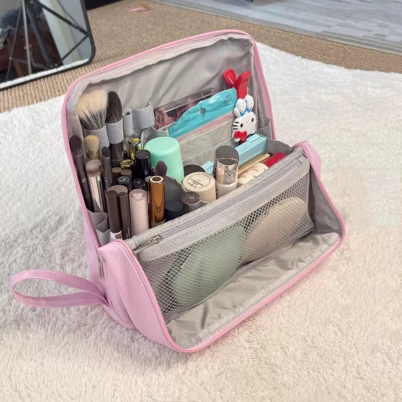 Standing Makeup Bag – Portable. Large Capacity